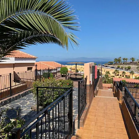 Cosy With An Amazing Ocean View, Wifi And Heated Pool. Apartment Costa Adeje (Tenerife)
