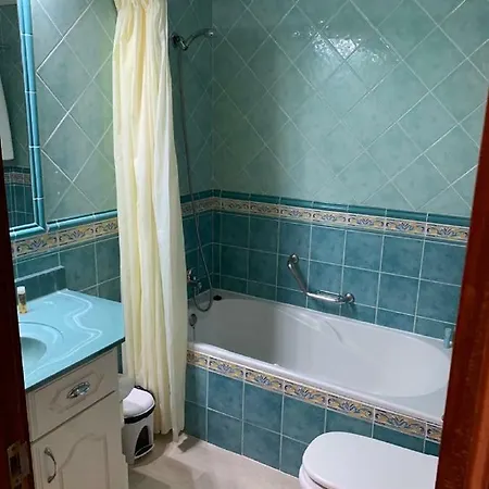 Apartment Cosy With An Amazing Ocean View, Wifi And Heated Pool.